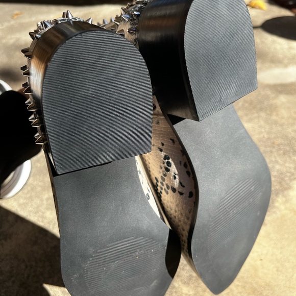 Design Lab Python studded boot size 7 unworn - Picture 3 of 3